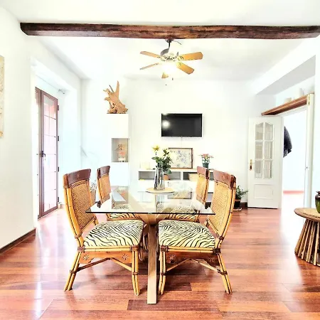 Bhost - Calma Апартаменти Кордова